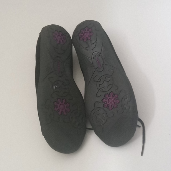 Merrell - Picture 3 of 4